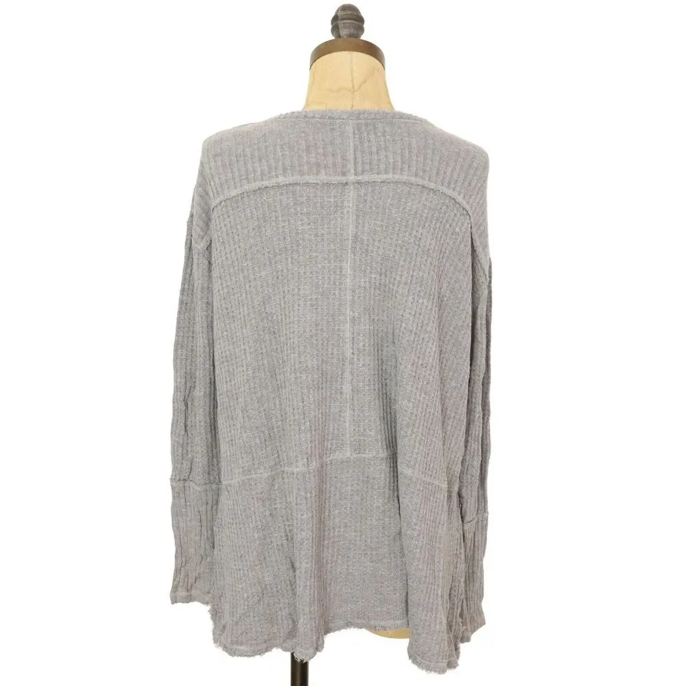 FREE PEOPLE Drippy Thermal Sunset Park Top XS Gray V-Neck Long Sleeve Knit B28